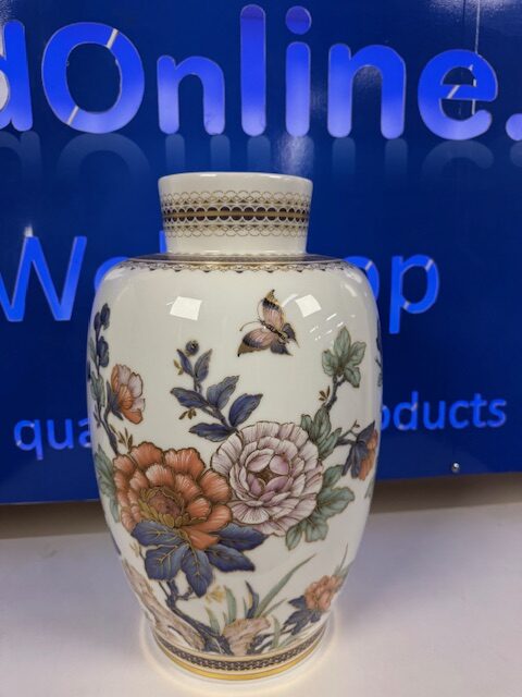 Kaiser Germany porseleinen vaas "Duchesse" van L. Nossek - decoratief bloem- en geometrisch ontwerp