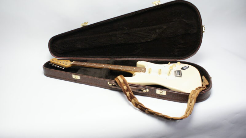 Fender Stratocaster MIM (1995) – Vintage Wit met Koffer - Afbeelding 10