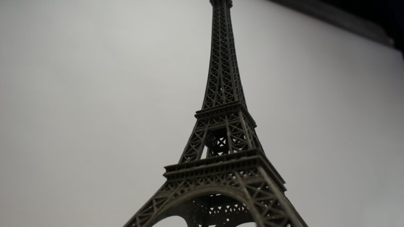 Eiffeltoren metalen souvenir – replica van een Parijse bezienswaardigheid, 30 cm - Afbeelding 4