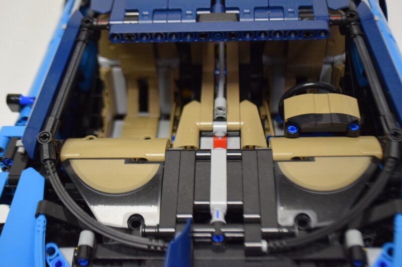 LEGO Technic Bugatti Chiron (42083), een gedetailleerd schaalmodel van de iconische luxe sportwagen - Afbeelding 5