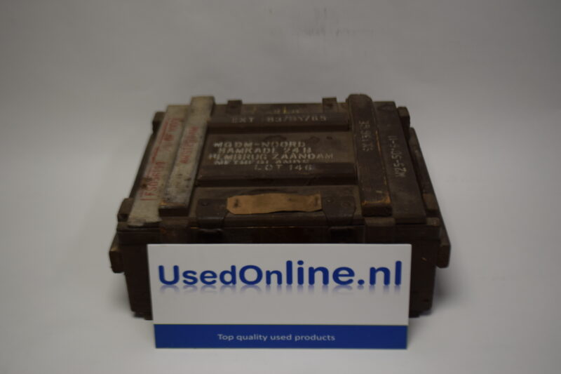 Vintage militaire houten munitie- of uitrustingskist