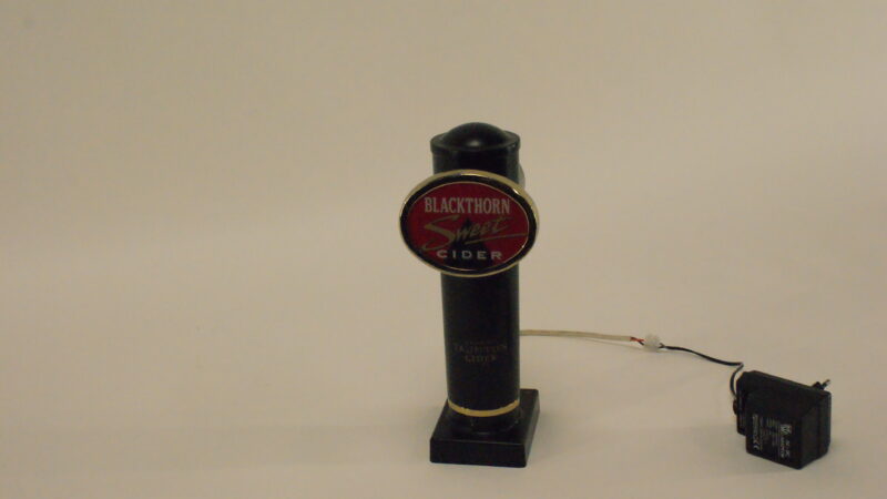 Verlichte Bier-/Cider Tapdisplay – Blackthorn Sweet Cider (Vintage, Werkt)