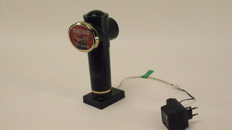 Verlichte Bier-/Cider Tapdisplay – Blackthorn Sweet Cider (Vintage, Werkt) - Afbeelding 2