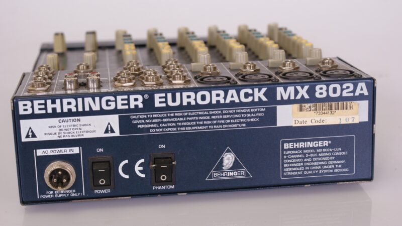 Behringer Eurorack MX802A Mengpaneel – 8-Kanaals Compacte Mixer met Fantoomvoeding - Afbeelding 4