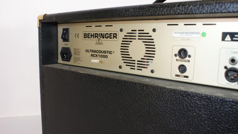 Behringer Ultracoustic ACX1000 Gitaarversterker – 2-Kanaals Combo Amp met DSP-effecten - Afbeelding 2