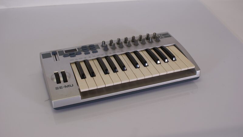 E-MU Xboard 25 USB/MIDI Controller Keyboard – 25 toetsen