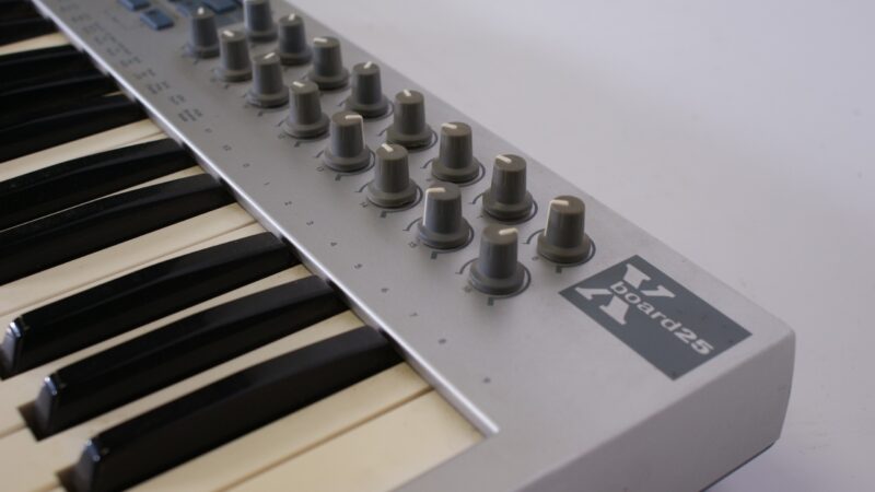 E-MU Xboard 25 USB/MIDI Controller Keyboard – 25 toetsen - Afbeelding 4