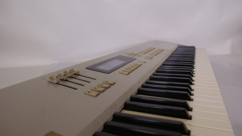 AKAI MX1000 MIDI Master Keyboard – 88 Toetsen + standaard - Afbeelding 4