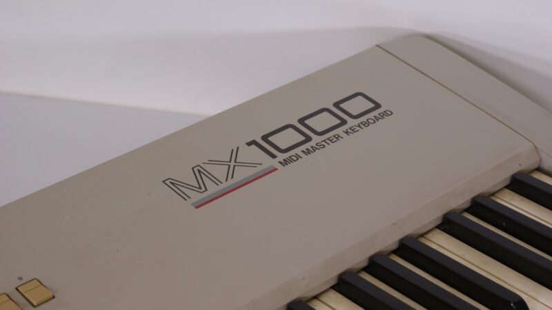 AKAI MX1000 MIDI Master Keyboard – 88 Toetsen + standaard - Afbeelding 5