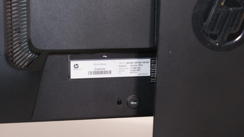 HP EliteDisplay E231 – 23 inch Full HD Monitor met VGA, DVI & DisplayPort - Afbeelding 3