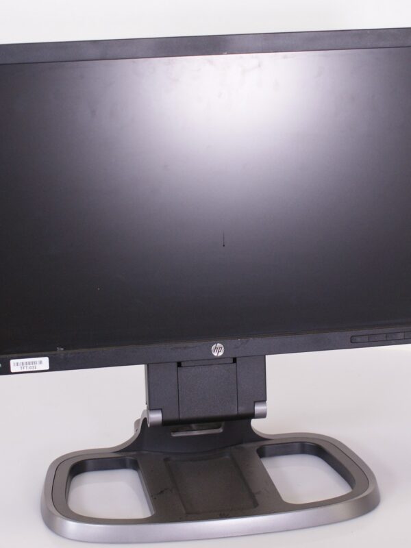 HP EliteDisplay E231 ā 23 inch Full HD Monitor met Zilver Zware Voet