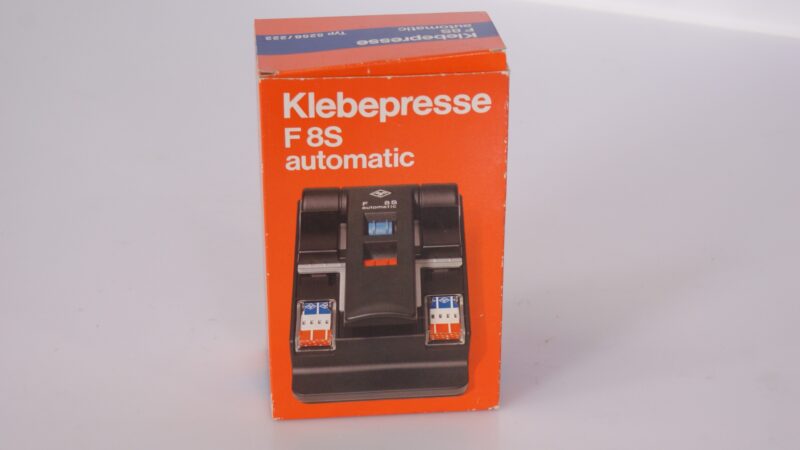 AGFA Klebepresse F8S Automatic – Super 8 Filmplakker