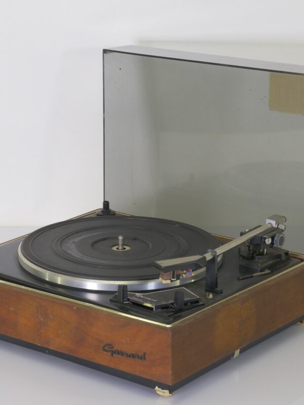 Garrard SP25 MKIII Vintage Draaitafel – Handmatige Riemaandrijving Platenspeler met Stofkap