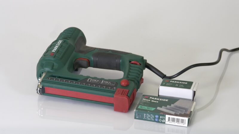 Parkside Elektrisch Nietpistool en Spijkerpistool PET 25 D4 – 2-in-1 – 25mm - Afbeelding 2