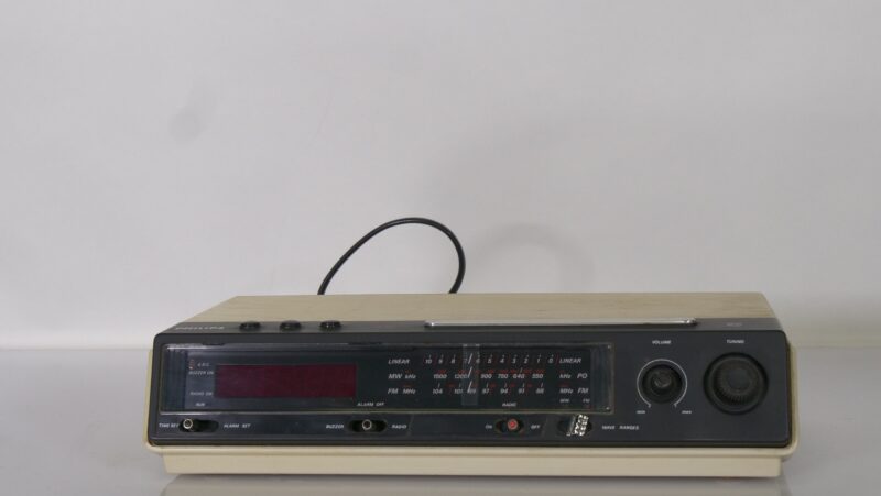 Philips 470 Vintage Klokradio LED FM/AM – Type 90AS470/00