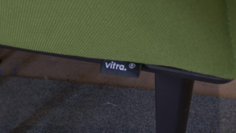 Vitra Kuipstoelen – Design Eet- of Vergaderstoelen in Meerdere Kleuren - Afbeelding 3