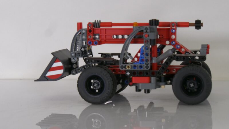 LEGO Technic 42061 – Telehandler / Verreiker met graafarm (compleet met handleiding) - Afbeelding 3