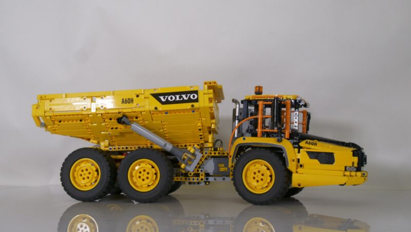 LEGO Technic 42114 Volvo A60H WiFi-bestuurbare Kiepwagen (met handleiding) - Afbeelding 4