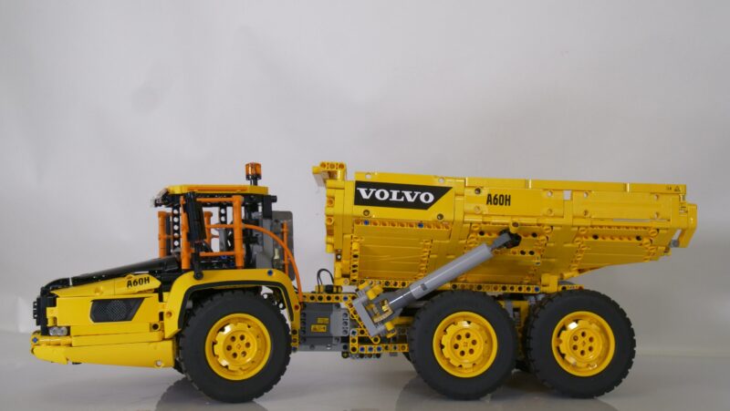 LEGO Technic 42114 Volvo A60H WiFi-bestuurbare Kiepwagen (met handleiding) - Afbeelding 2