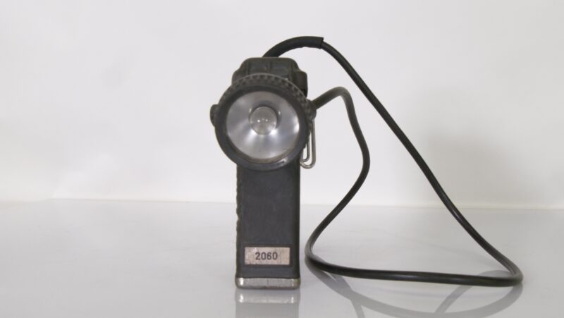 Vintage DEBEG Mijnwerkerslamp / Scheepslamp – Type 2060 – Industrieel Design - Afbeelding 3