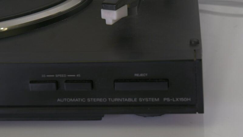 Sony PS-LX150H automatische platenspeler met stofkap – zwart - Afbeelding 2