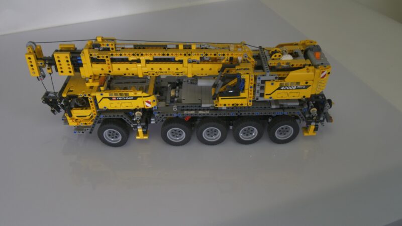 LEGO Technic 42009 MKII Mobiele Hijskraan – Geassembleerd Model - Afbeelding 6