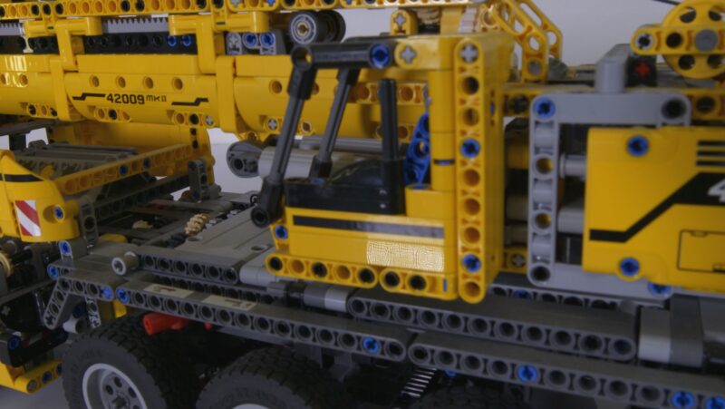 LEGO Technic 42009 MKII Mobiele Hijskraan – Geassembleerd Model - Afbeelding 3