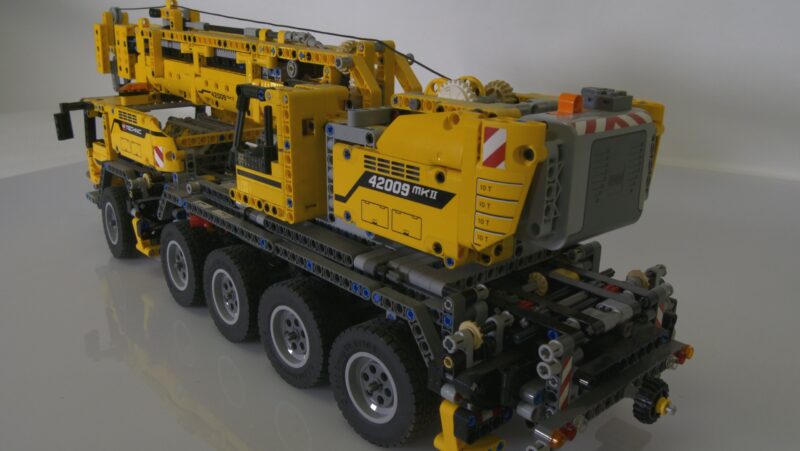 LEGO Technic 42009 MKII Mobiele Hijskraan – Geassembleerd Model - Afbeelding 4