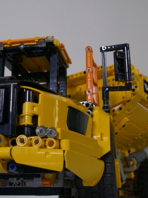 LEGO Technic 42114 Volvo A60H WiFi-bestuurbare Kiepwagen (met handleiding)