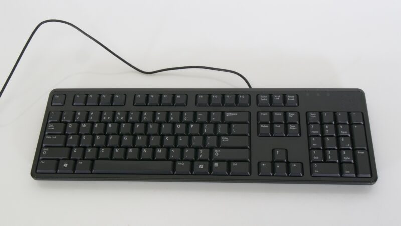 Dell KB813 bekabeld USB toetsenbord – met smartcardlezer, QWERTY, zwart