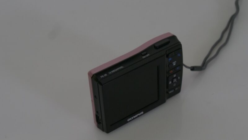 Olympus FE-26 Digitale Camera – 12MP, 3x Zoom - Afbeelding 3