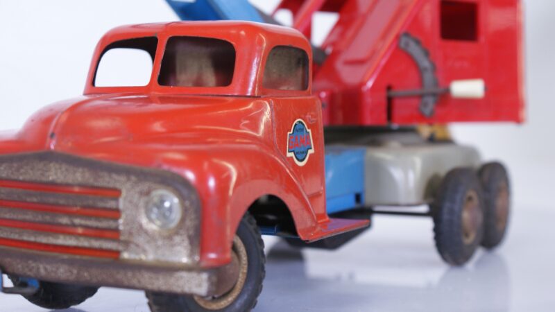 GAMA kraanwagen – blikken speelgoed hijskraan met grijper (Duitsland, jaren ’50/’60) - Afbeelding 3