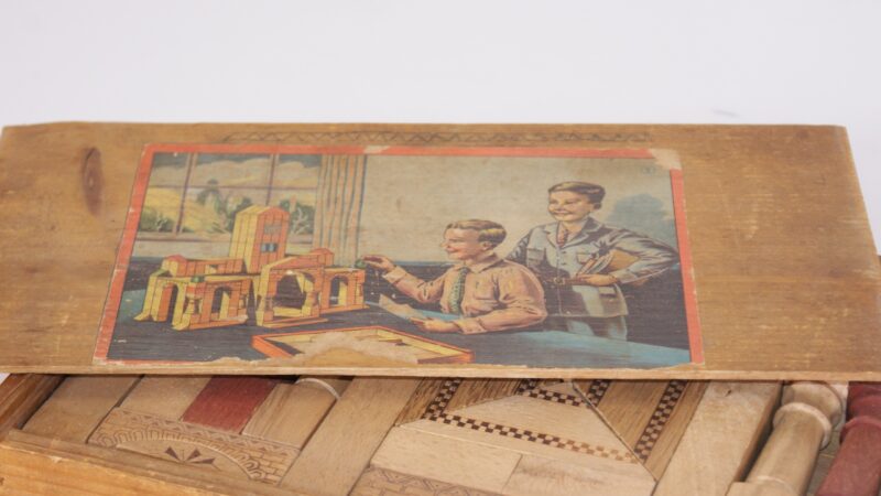 Vintage houten bouwstenen in schuifdoos – architectuur speelset (ca. jaren 40/50) - Afbeelding 3