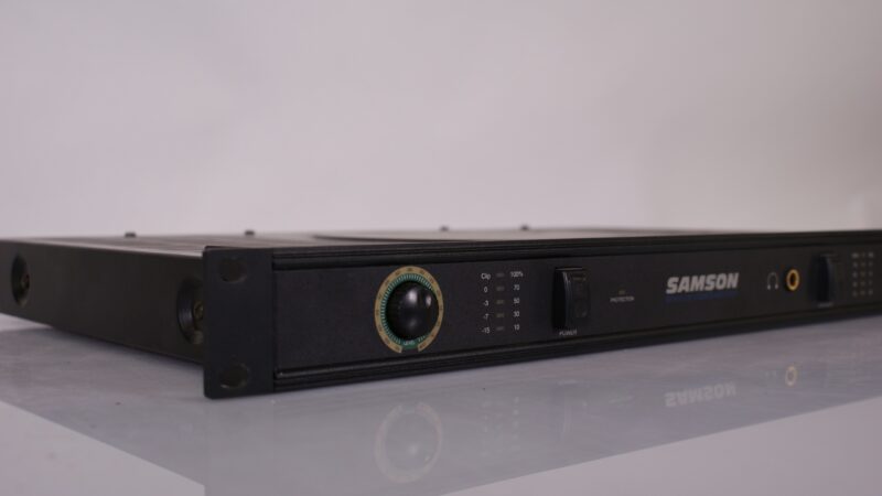 Samson Servo 120 Stereo Versterker (1U Rack) - Afbeelding 4