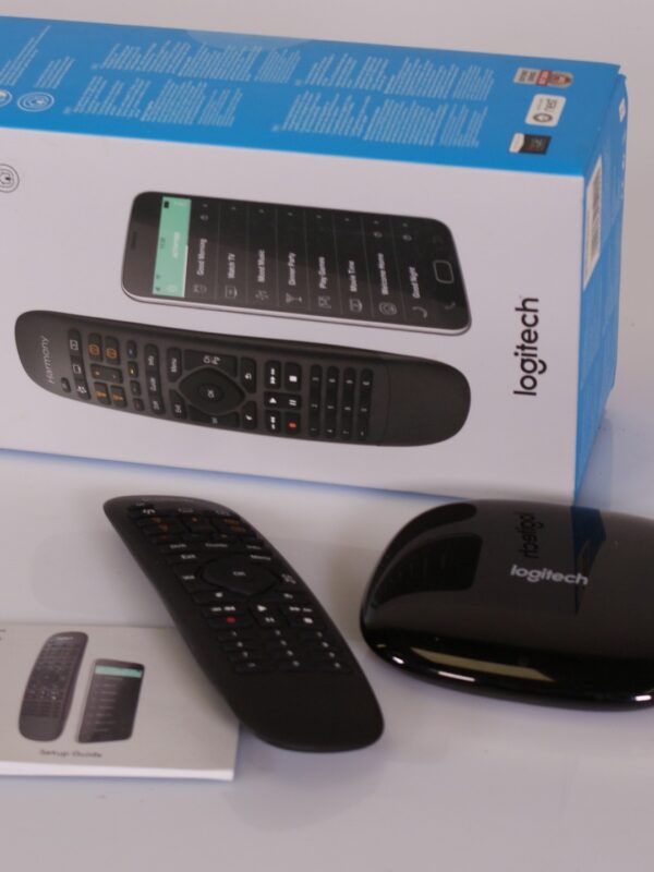 Logitech Harmony Companion – Universele Smart Remote met Hub