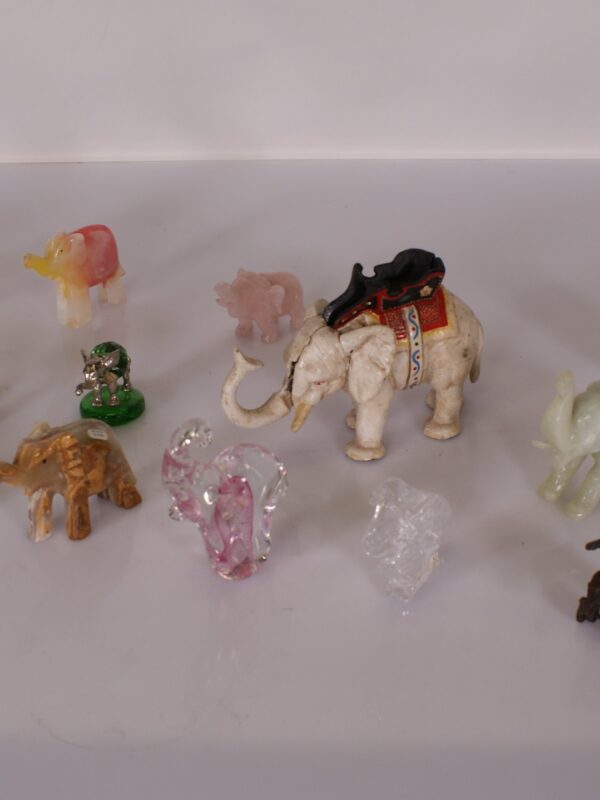 Verzameling Miniatuur Olifanten – Glas, Steen, Metaal & Keramiek (15 stuks)