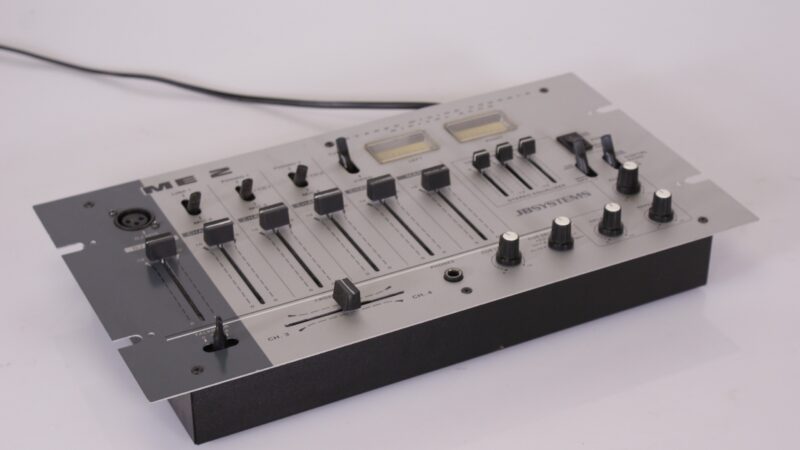 JB Systems ME-2 Stereo Mengpaneel met Equalizer & Echo