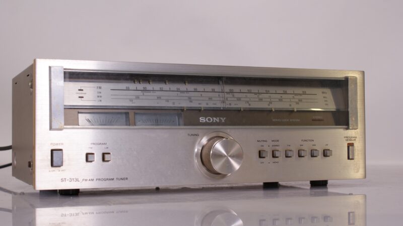Sony ST-313L FM/AM Program Tuner – Vintage Stereo Tuner (Servo-Lock System) - Afbeelding 3
