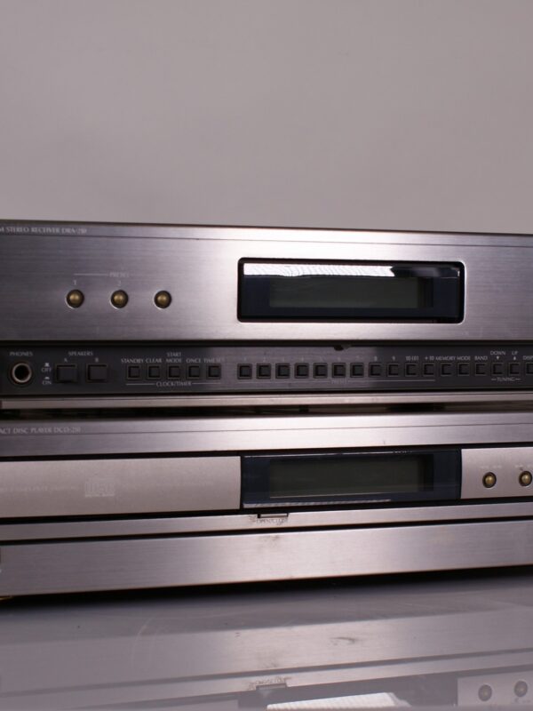 Denon DRA-210 Receiver + DCD-210 CD-speler – Precision Audio Component Set