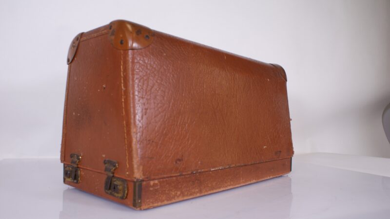 Vintage Pfaff 230 Naaimachine met Motor, Voetpedaal en Koffer (Made in Germany) - Afbeelding 9