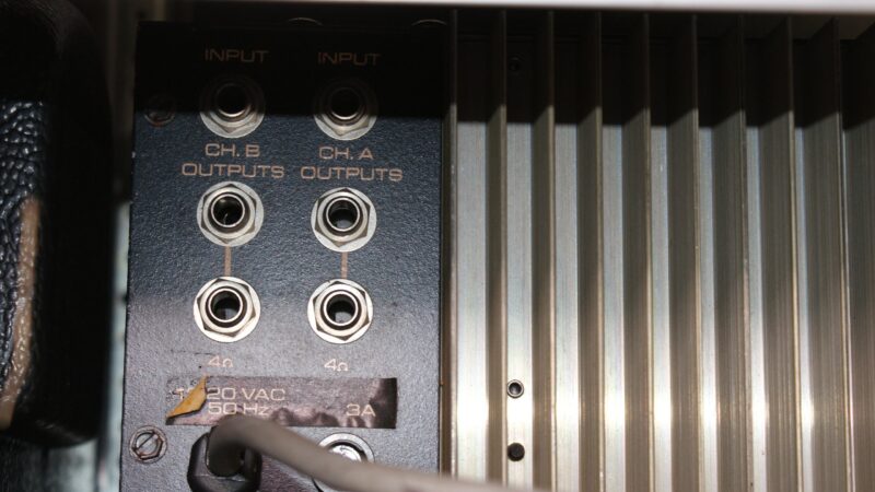 American Audio Q-2411 Mixer + Eindversterker in Rack Case - Afbeelding 7