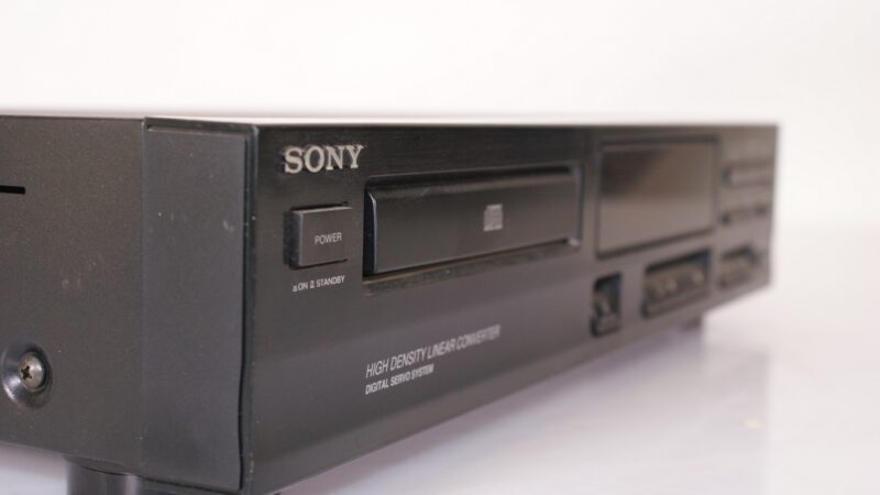 Sony CDP-213 Compact Disc Player (Vintage CD-speler) - Afbeelding 2