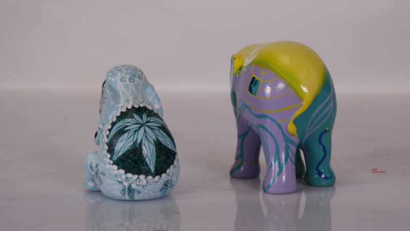 Set van 2 Elephant Parade miniatuur olifantenbeelden – Limited Edition Collectibles - Afbeelding 6