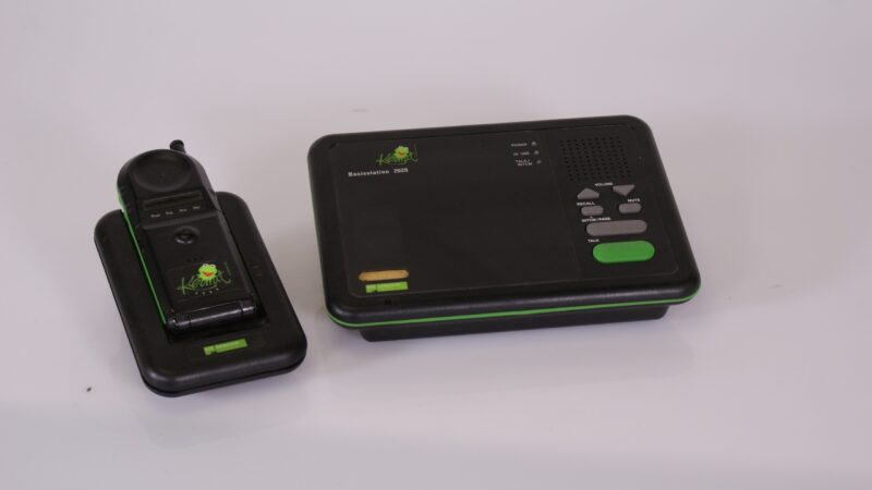 PTT Telecom Kermit Basistation 2020 met draadloze telefoon (Philips, jaren ’90) - Afbeelding 4