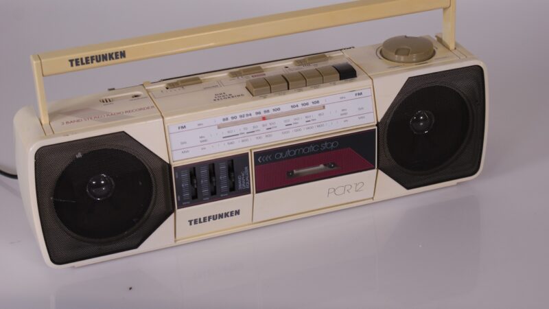 Telefunken PCR 12 draagbare stereo radio cassetterecorder (boombox, jaren ’80) - Afbeelding 3