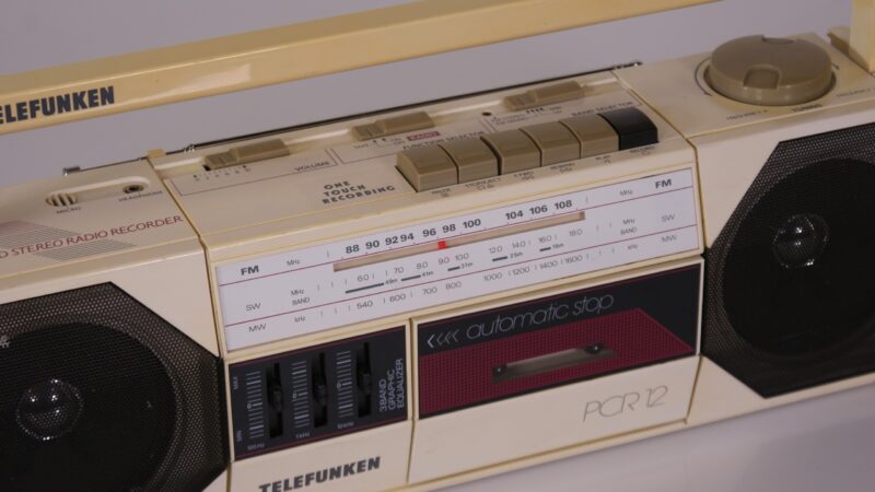 Telefunken PCR 12 draagbare stereo radio cassetterecorder (boombox, jaren ’80) - Afbeelding 4