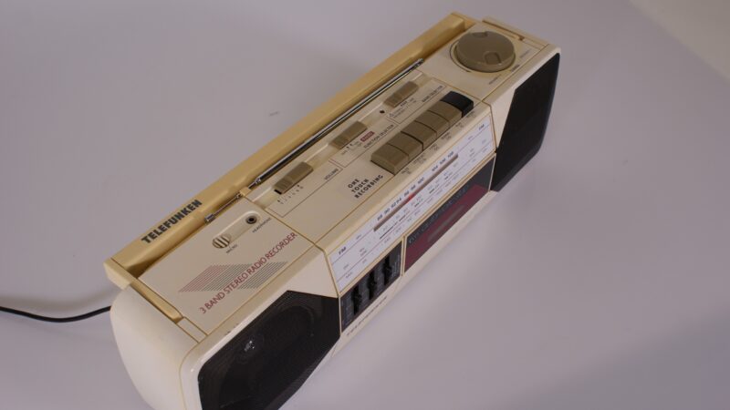 Telefunken PCR 12 draagbare stereo radio cassetterecorder (boombox, jaren ’80) - Afbeelding 5