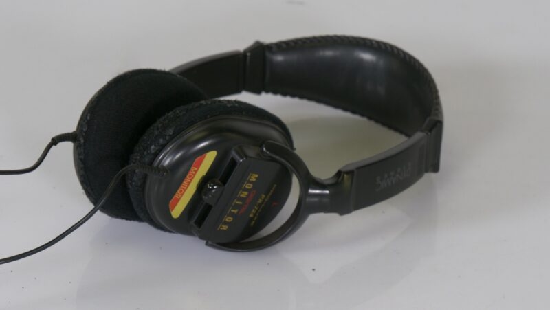 Pro-Luxe PX-724 Digital Monitor Koptelefoon – Vintage Dynamic Stereo Headphones