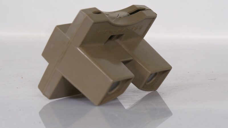View-Master Sawyer’s Model G (bruin, ca. jaren ’60) – Retro 3D Kijker - Afbeelding 2