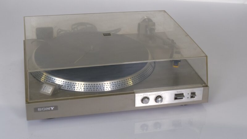 Sony PS-212 platenspeler met Sony-element – vintage draaitafel (jaren ’70)